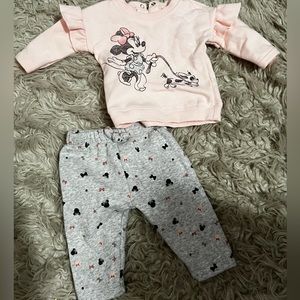 Girls 2 piece outfit